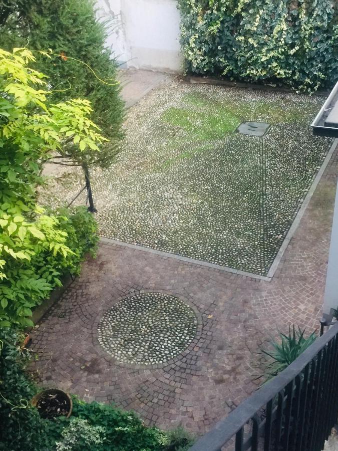 Delizioso Appartamento In Corte Vittuone Exterior photo